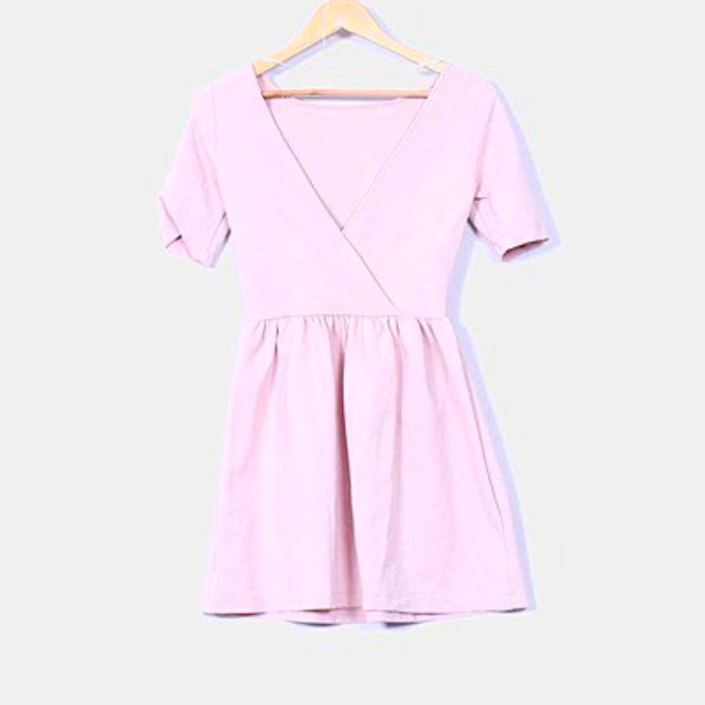 Flared dress in pale pink (UNUSED)